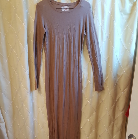 Daftbird Long sleeve maxi dress w/ slit - Picture 2 of 6